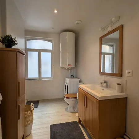 Les Betises, Duplex Hyper-centre *